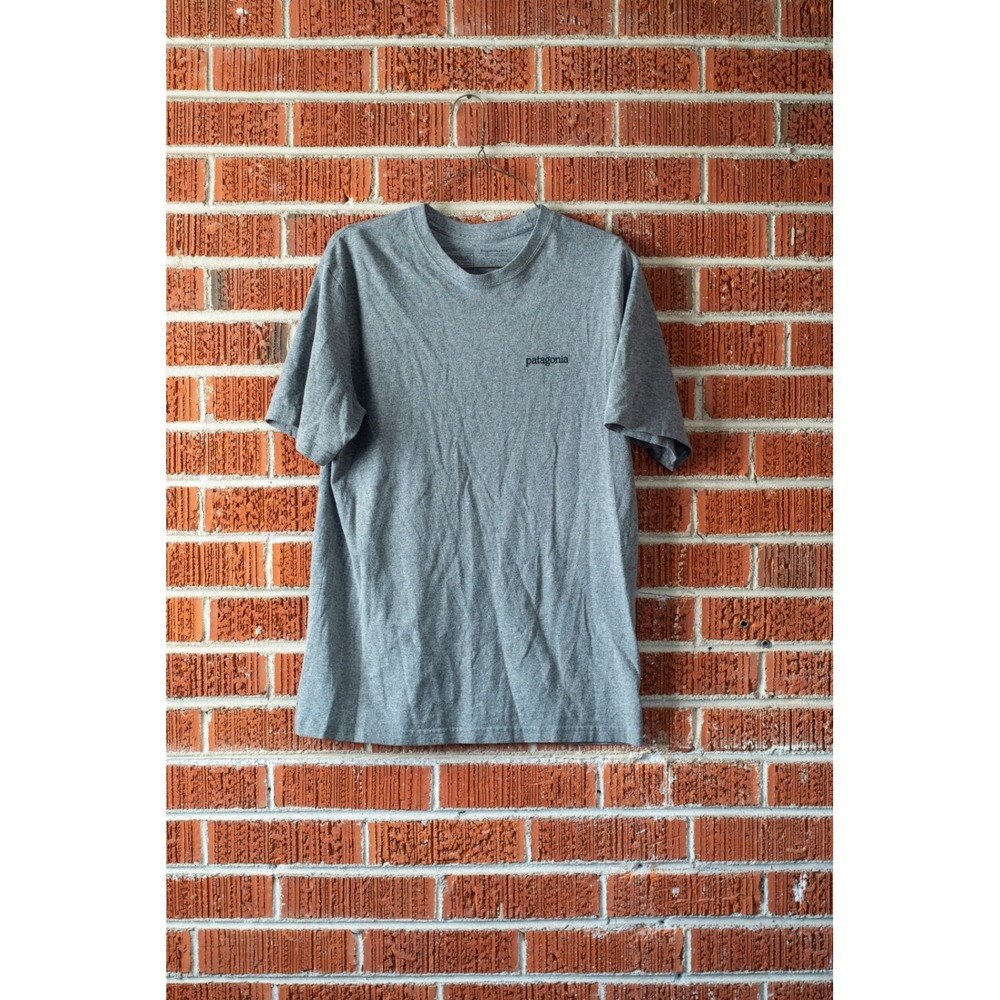 Patagonia Mens Responsibili-Tee Heather Grey Logo Graphic T-Shirt Small Regular